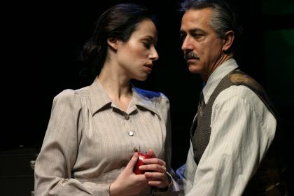 Melissa Friedman and David Strathairn in <I>Hannah and Martin</I>, Manhattan Ensemble Theater, 2004.  Photo by Dixie Sheridan.
